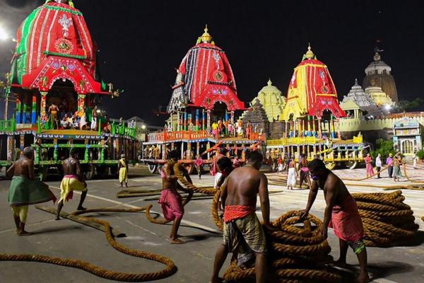 Jaggannath Yatra Me Gudicha Yatra