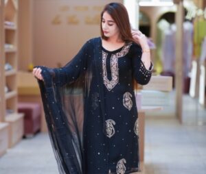 Capricorn's outfit color this diwali