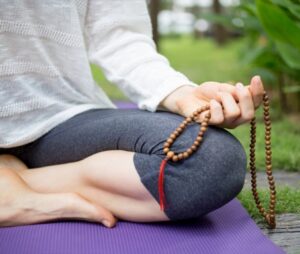 मंत्र जाप करने की माला 