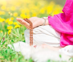 मंत्र जाप करने की माला 