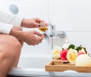 rose petals & rose essential oil