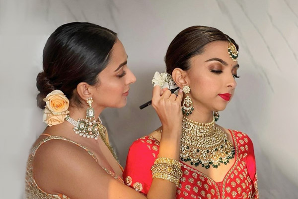 Najar dosh dur karne ke liye kajal