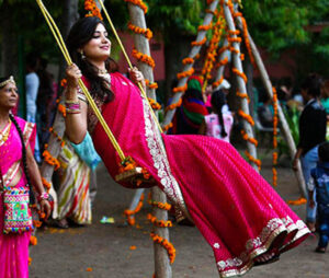 Sawan me Jhula Jhulte Huye