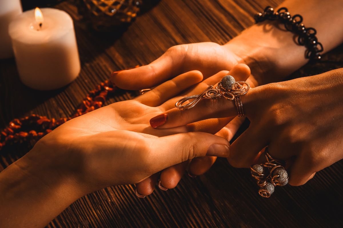 Palmistry Hands For Men And Women: Know Your Destiny