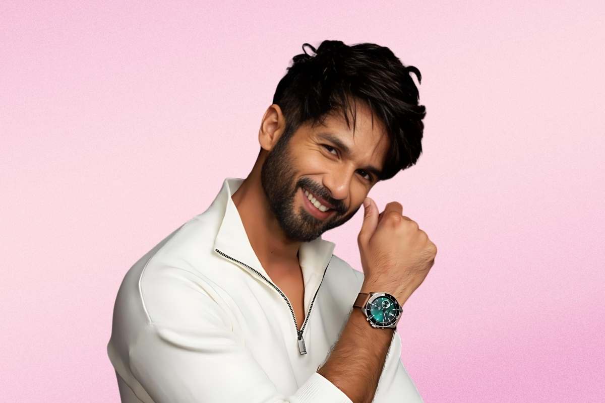 Top 5 Zodiac Signs Who Attract Everyone